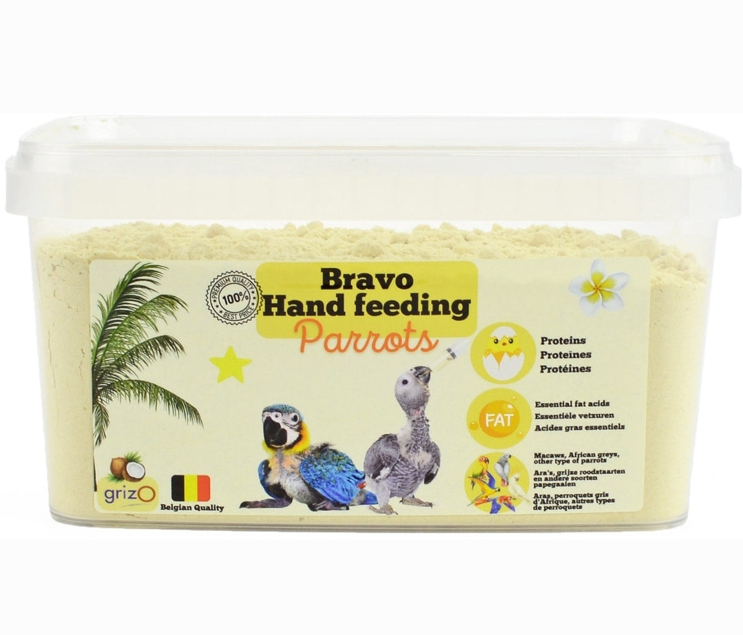 Bravo Handopfokvoer 800 gram Papegaai